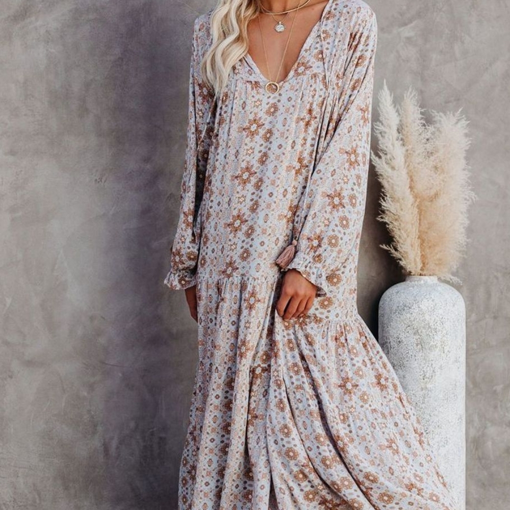 Vici | Firenze printed boho maxi dress and baby pink and blue. Size S